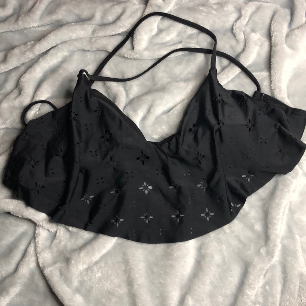 Cute handkerchief top!